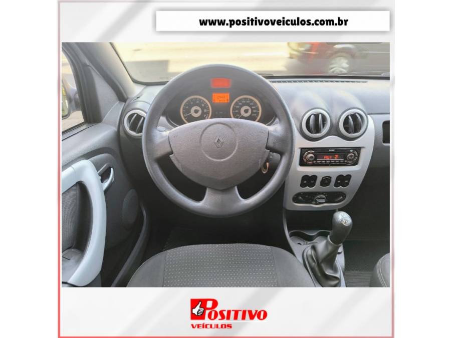 RENAULT - SANDERO - 2010/2011 - Prata - R$ 36.900,00