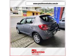 RENAULT - SANDERO - 2014/2015 - Cinza - R$ 41.800,00