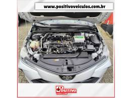 TOYOTA - COROLLA - 2021/2022 - Prata - R$ 139.700,00