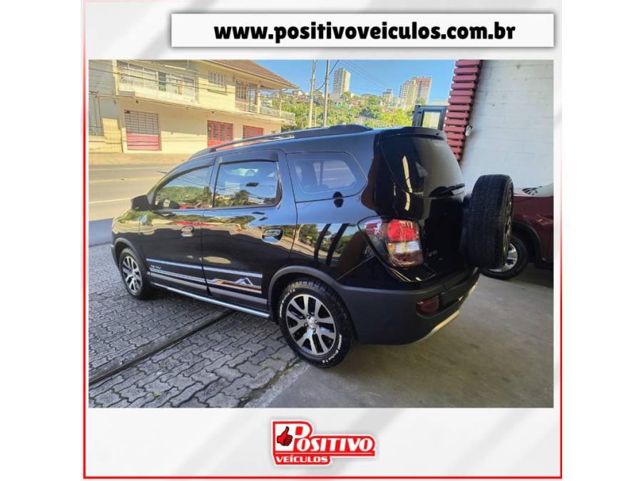 CHEVROLET - SPIN - 2017/2018 - Preta - R$ 65.700,00