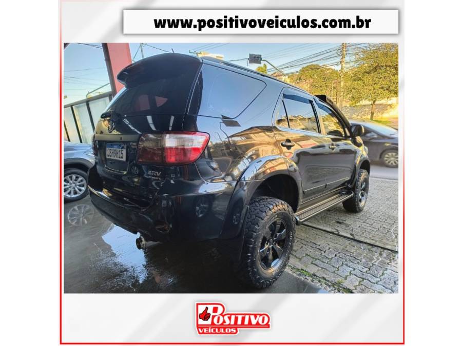 TOYOTA - HILUX SW4 - 2009/2009 - Preta - R$ 108.900,00