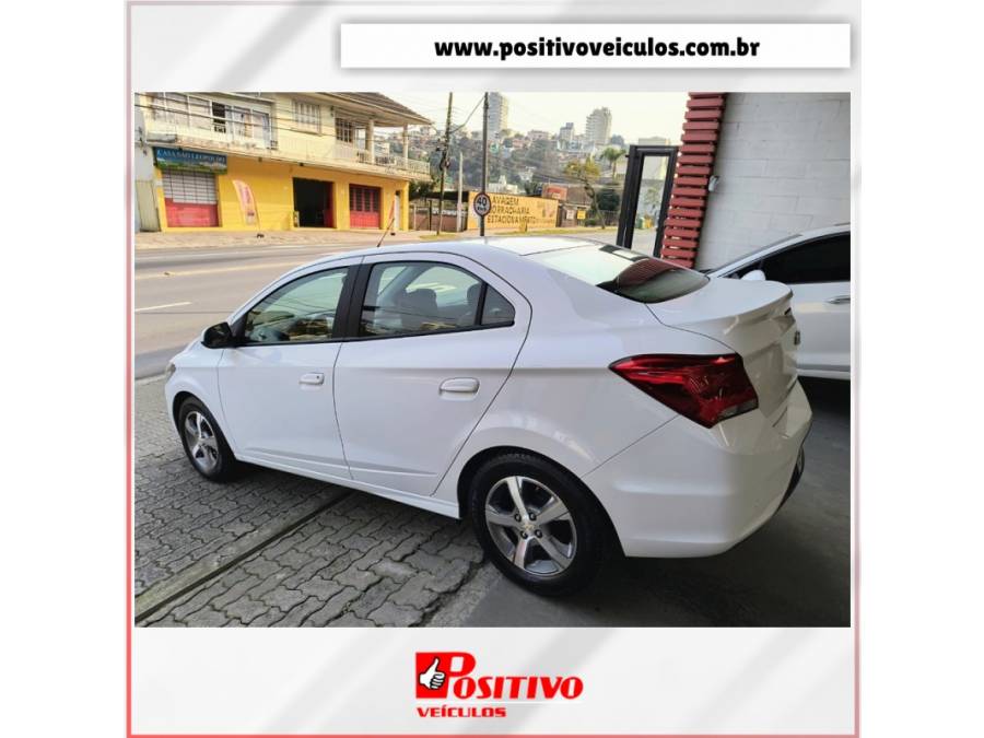 CHEVROLET - PRISMA - 2017/2017 - Branca - R$ 65.500,00