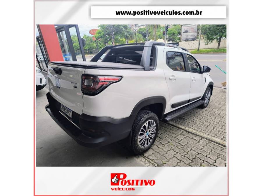 FIAT - STRADA - 2023/2023 - Branca - R$ 119.500,00