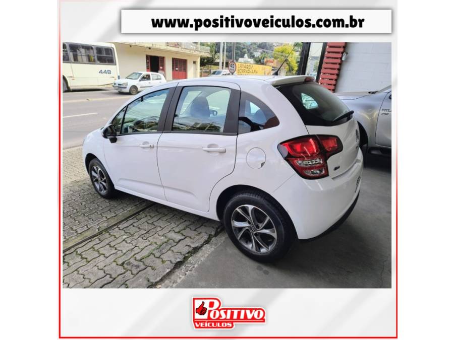 CITROËN - C3 - 2017/2018 - Branca - R$ 61.900,00