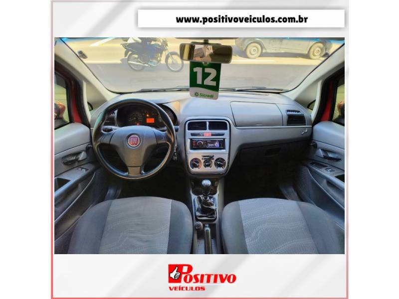 FIAT - PUNTO - 2011/2012 - Vermelha - R$ 35.900,00