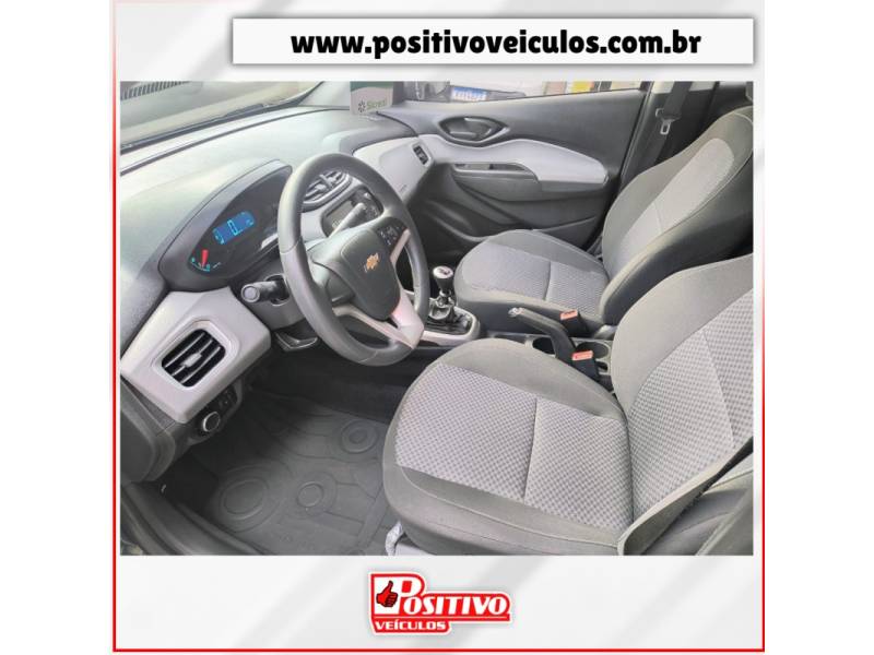 CHEVROLET - ONIX - 2018/2018 - Cinza - R$ 58.900,00