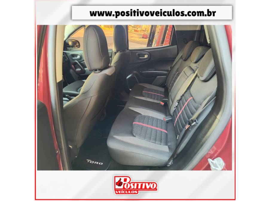 FIAT - TORO - 2016/2017 - Vermelha - R$ 83.500,00