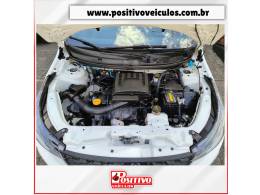 FIAT - ARGO - 2021/2022 - Branca - R$ 75.700,00