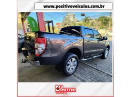 FORD - RANGER - 2018/2019 - Cinza - R$ 144.500,00