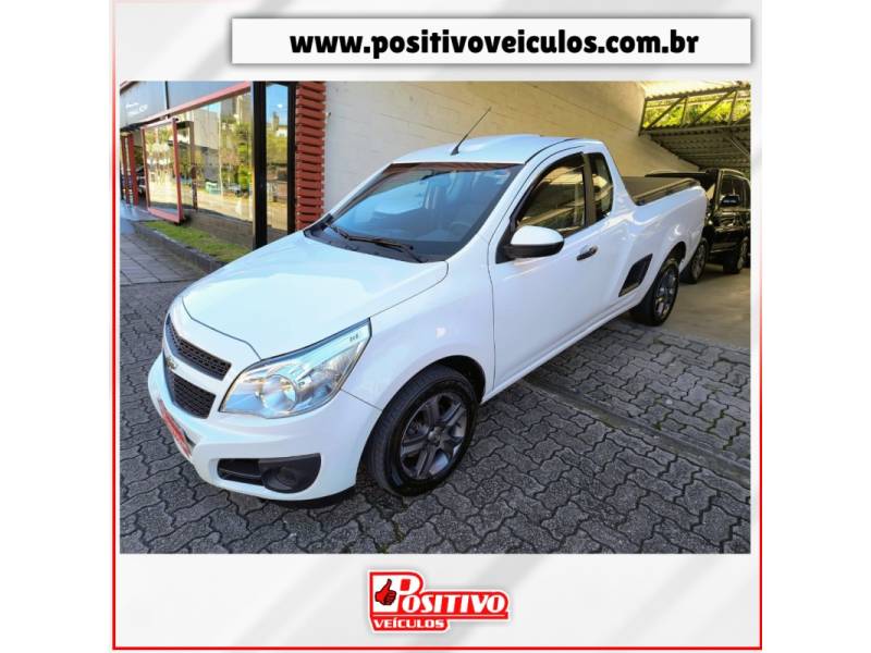 CHEVROLET - MONTANA - 2014/2015 - Branca - R$ 46.700,00