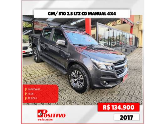 CHEVROLET - S10 - 2017/2017 - Cinza - R$ 134.900,00