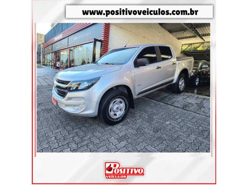 CHEVROLET - S10 - 2019/2019 - Prata - R$ 119.700,00