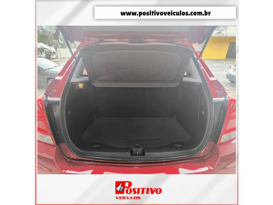 CHEVROLET - TRACKER - 2019/2019 - Vermelha - R$ 95.500,00