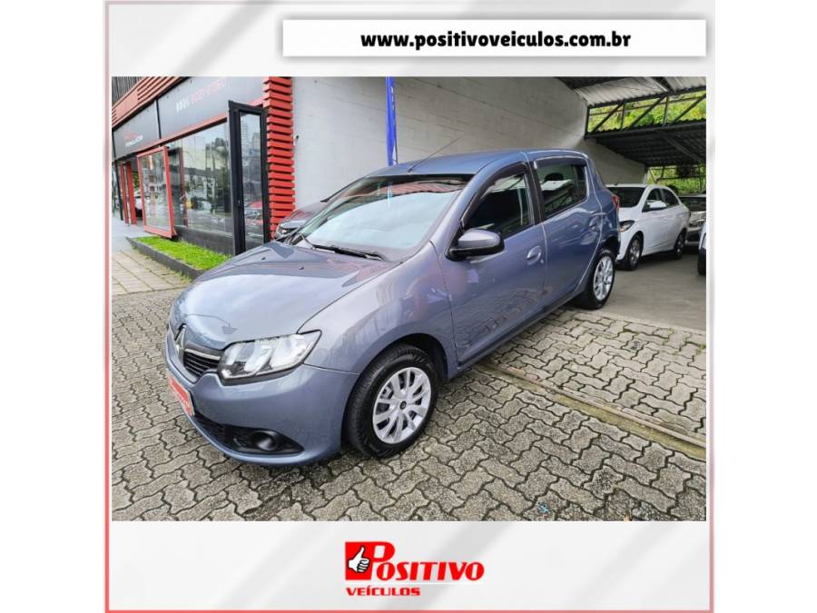 RENAULT - SANDERO - 2014/2015 - Cinza - R$ 41.800,00