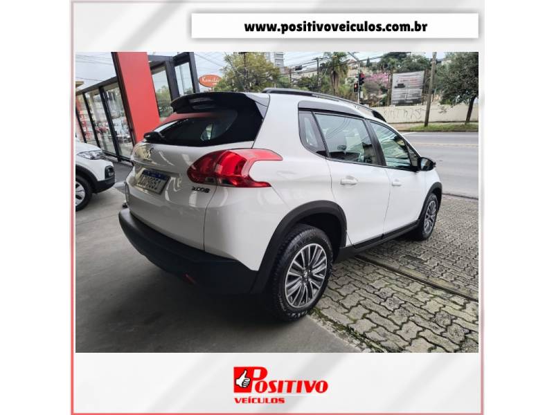 PEUGEOT - 2008 - 2020/2020 - Branca - R$ 73.500,00