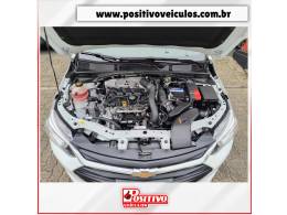 CHEVROLET - ONIX - 2023/2024 - Branca - R$ 82.900,00