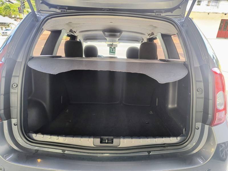 RENAULT - DUSTER - 2012/2013 - Cinza - R$ 57.500,00