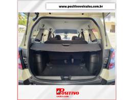 CHEVROLET - SPIN - 2016/2016 - Branca - R$ 62.800,00