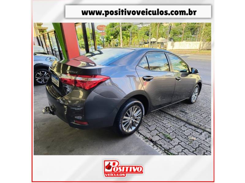 TOYOTA - COROLLA - 2017/2017 - Cinza - R$ 93.700,00