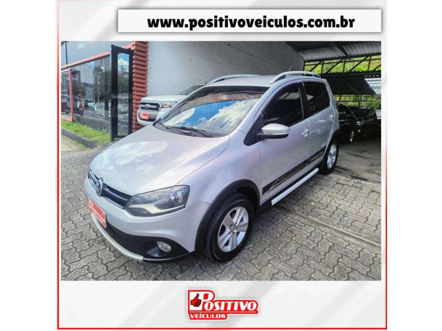 VOLKSWAGEN - CROSSFOX - 2011/2011 - Prata - R$ 39.900,00