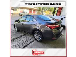 TOYOTA - COROLLA - 2017/2017 - Cinza - R$ 93.700,00
