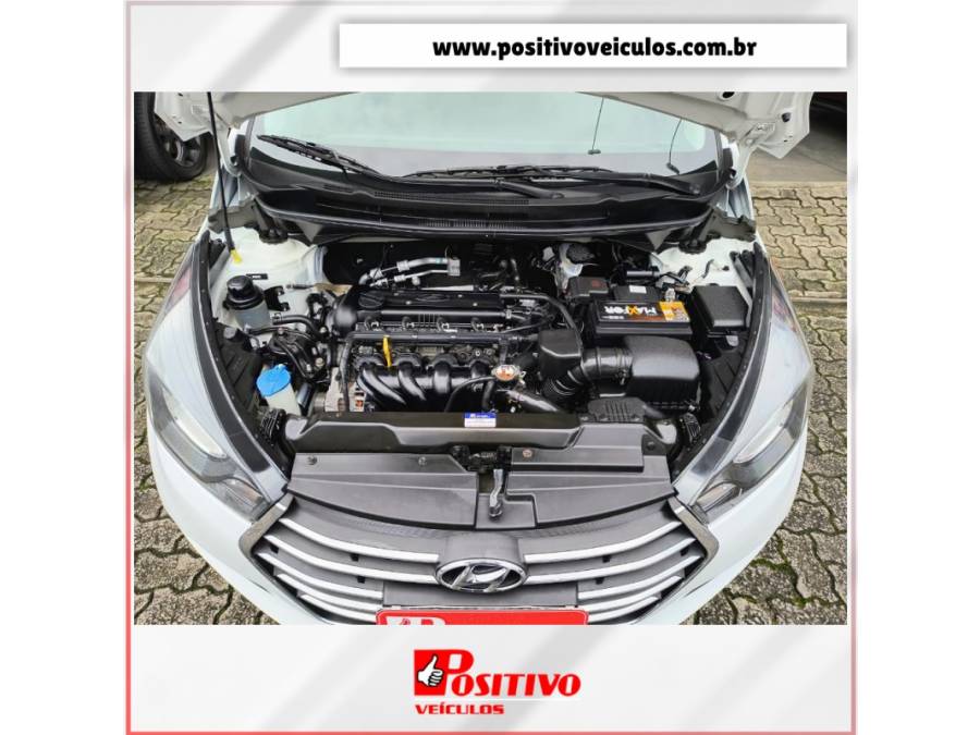 HYUNDAI - HB20S - 2016/2017 - Branca - R$ 62.500,00