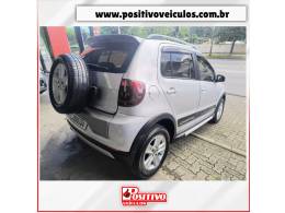 VOLKSWAGEN - CROSSFOX - 2011/2011 - Prata - R$ 39.900,00
