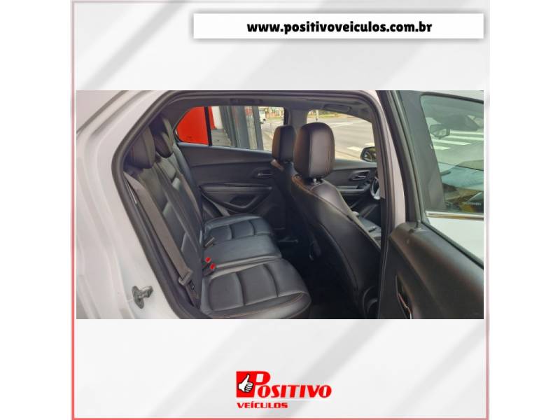 CHEVROLET - TRACKER - 2019/2019 - Branca - R$ 95.500,00