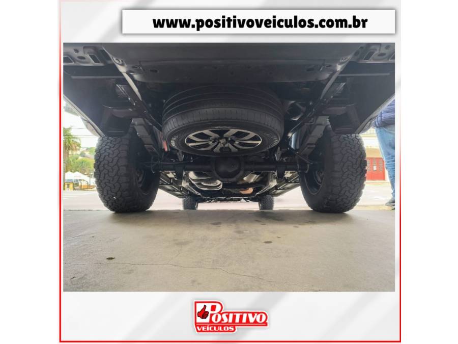 VOLKSWAGEN - AMAROK - 2015/2015 - Preta - R$ 105.000,00