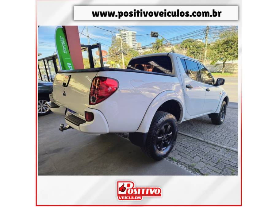 MITSUBISHI - L200 TRITON - 2014/2015 - Branca - R$ 89.500,00