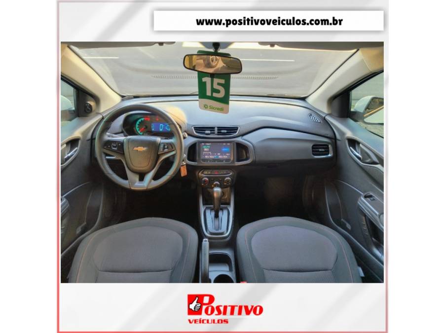 CHEVROLET - ONIX - 2015/2015 - Branca - R$ 59.500,00