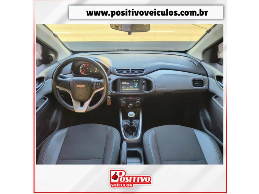 CHEVROLET - ONIX - 2019/2019 - Branca - R$ 62.500,00