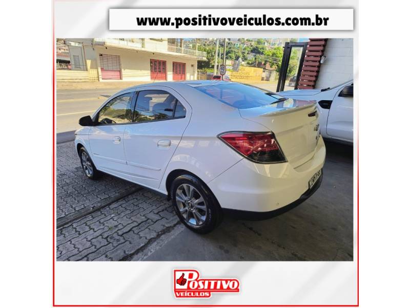 CHEVROLET - PRISMA - 2015/2015 - Branca - R$ 46.700,00