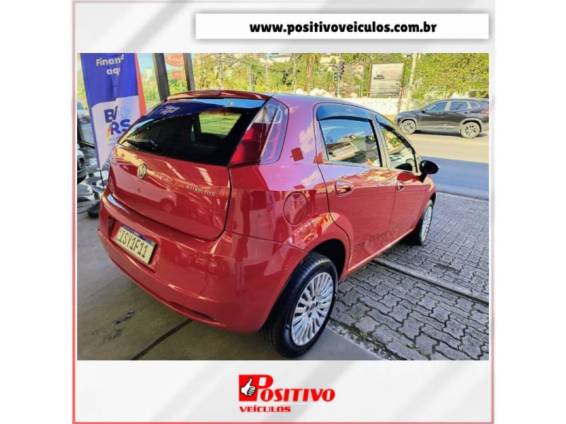 FIAT - PUNTO - 2011/2012 - Vermelha - R$ 35.900,00