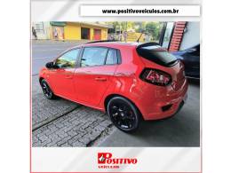 FIAT - BRAVO - 2015/2016 - Vermelha - R$ 54.800,00