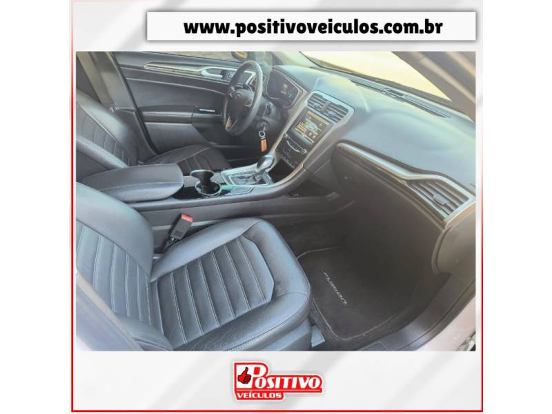 FORD - FUSION - 2014/2014 - Branca - R$ 73.900,00