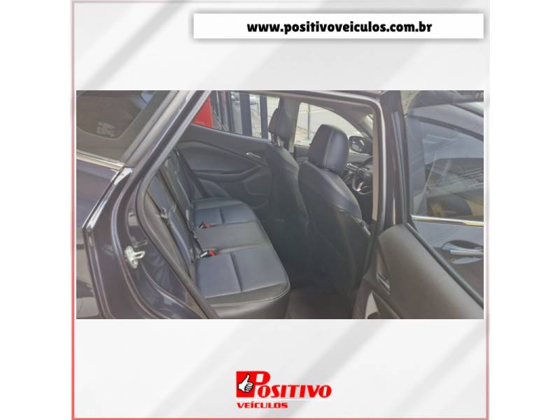 CHEVROLET - TRACKER - 2023/2024 - Cinza - R$ 139.900,00