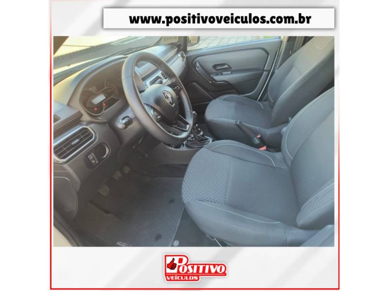 RENAULT - OROCH - 2022/2023 - Branca - R$ 89.500,00