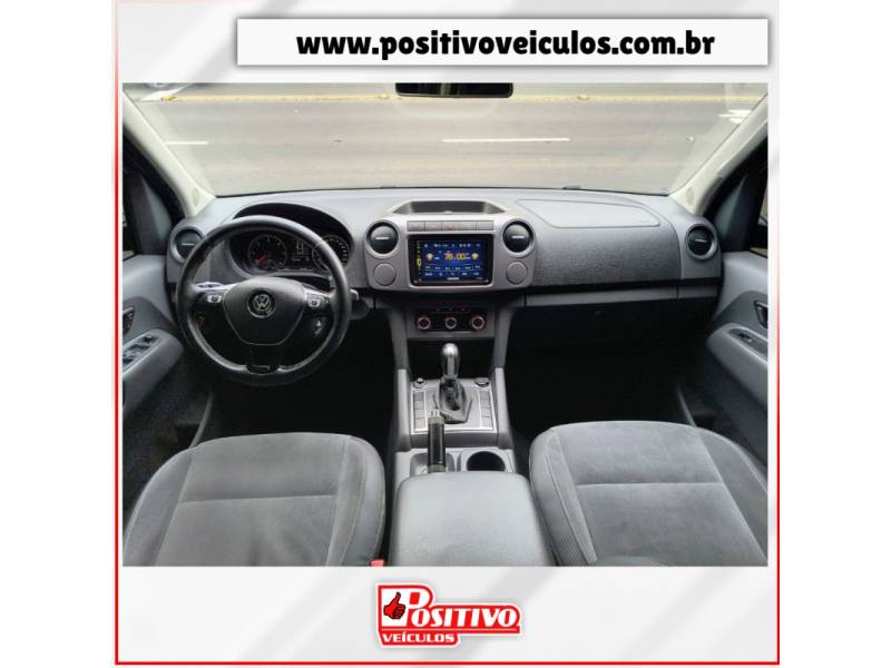 VOLKSWAGEN - AMAROK - 2015/2015 - Preta - R$ 105.000,00