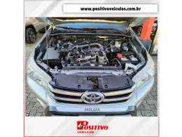 TOYOTA - HILUX - 2018/2018 - Prata - R$ 168.900,00