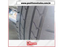 VOLKSWAGEN - CROSSFOX - 2011/2011 - Prata - R$ 39.900,00