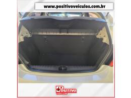 CHEVROLET - ONIX - 2019/2019 - Branca - R$ 62.500,00
