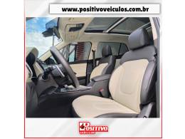 HYUNDAI - CRETA - 2022/2023 - Branca - R$ 135.700,00