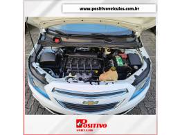 CHEVROLET - ONIX - 2015/2015 - Branca - R$ 59.500,00