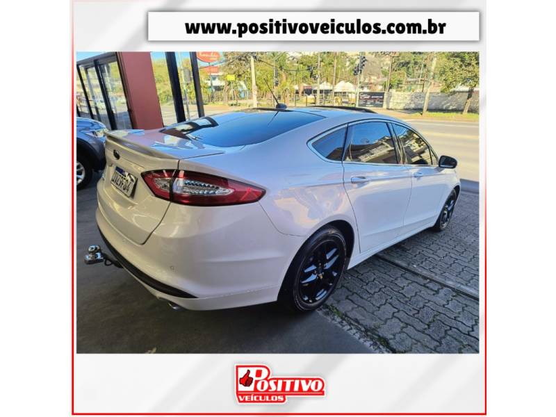 FORD - FUSION - 2014/2014 - Branca - R$ 73.900,00