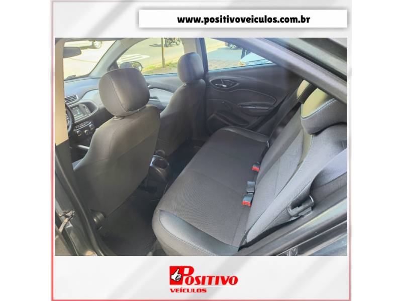 CHEVROLET - ONIX - 2018/2019 - Cinza - R$ 58.500,00