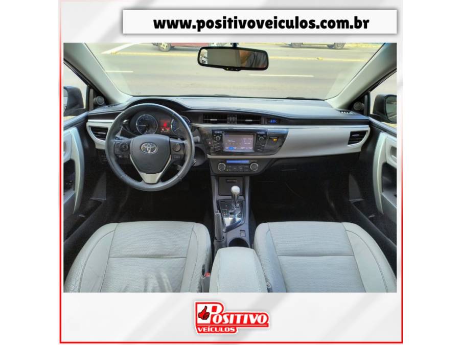 TOYOTA - COROLLA - 2017/2017 - Cinza - R$ 93.700,00