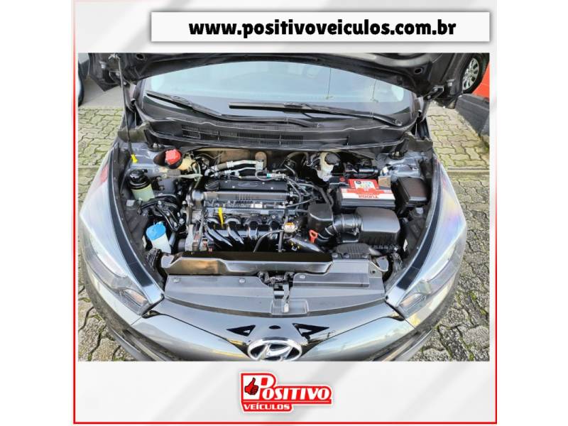 HYUNDAI - HB20S - 2015/2015 - Cinza - R$ 54.900,00