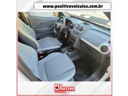 CHEVROLET - MONTANA - 2014/2015 - Branca - R$ 46.700,00