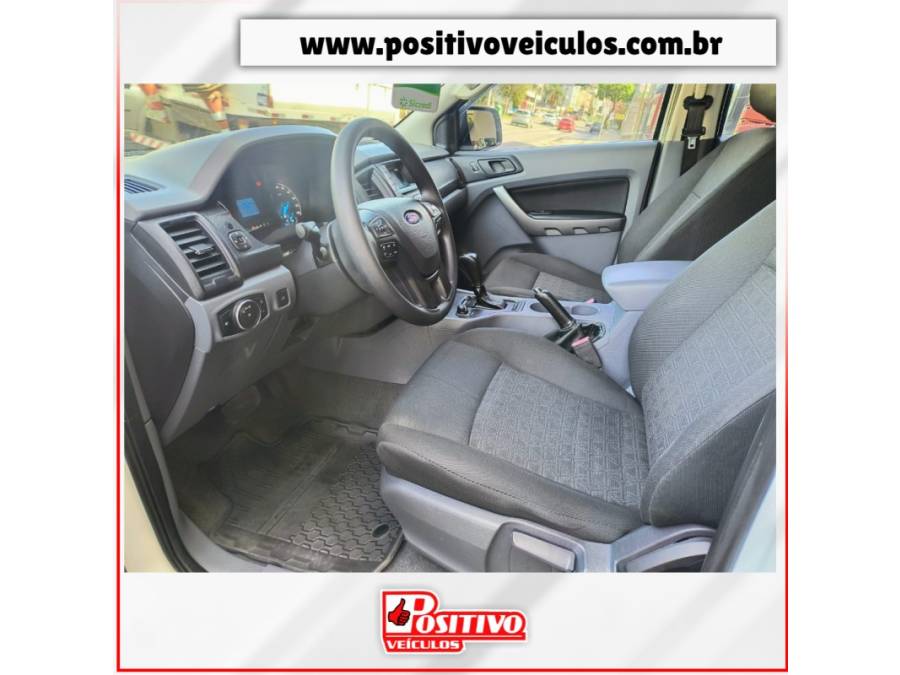 FORD - RANGER - 2016/2017 - Branca - R$ 128.700,00